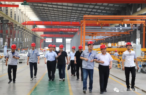 滨州市工商联调研组来蘑菇视频
调研