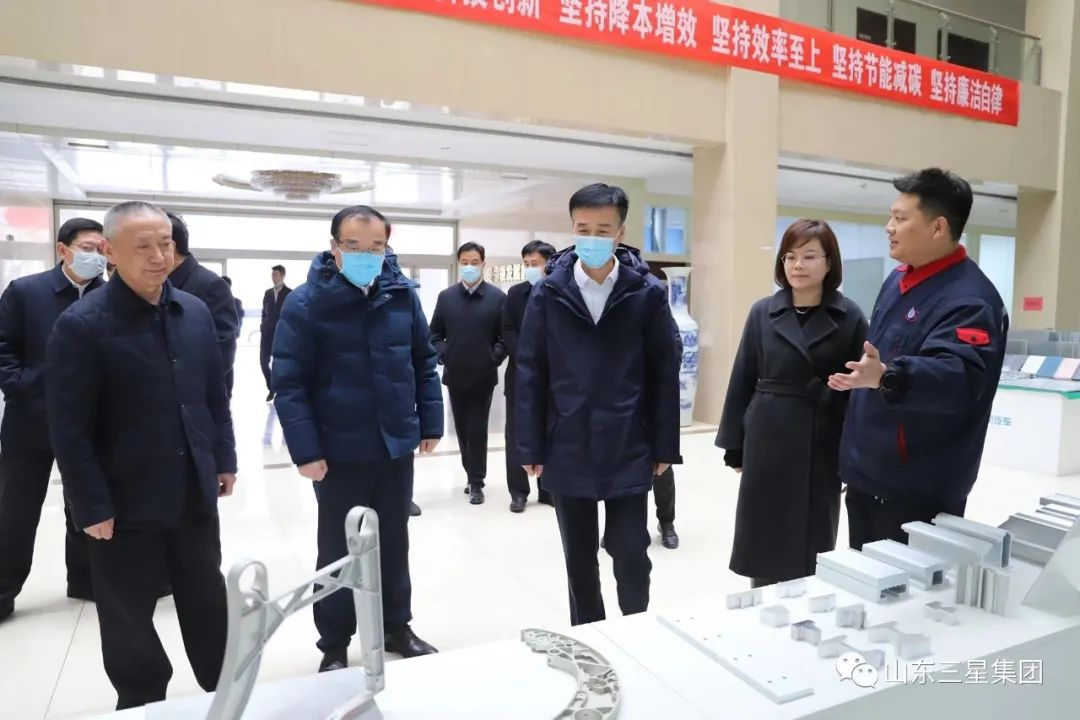 滨州市委副书记、代市长李春田一行来蘑菇视频
调研