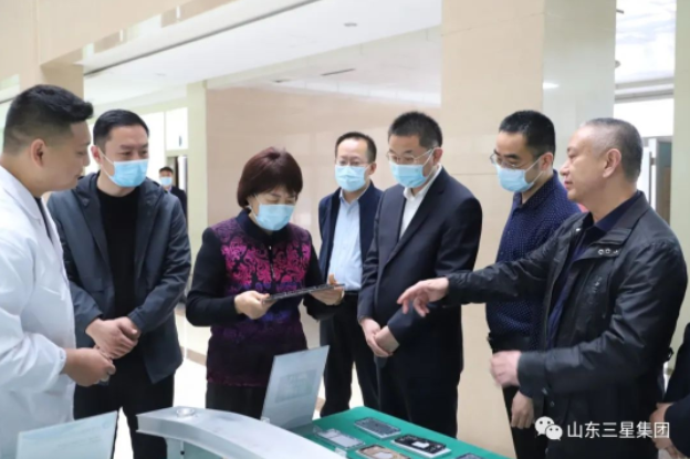 省微观经济研讨院党委布告、院长张中英一行来山东三星团体调研