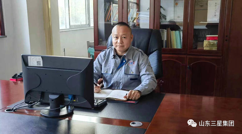 郑壮：眼中有光笑生辉 脚下无力勇担任