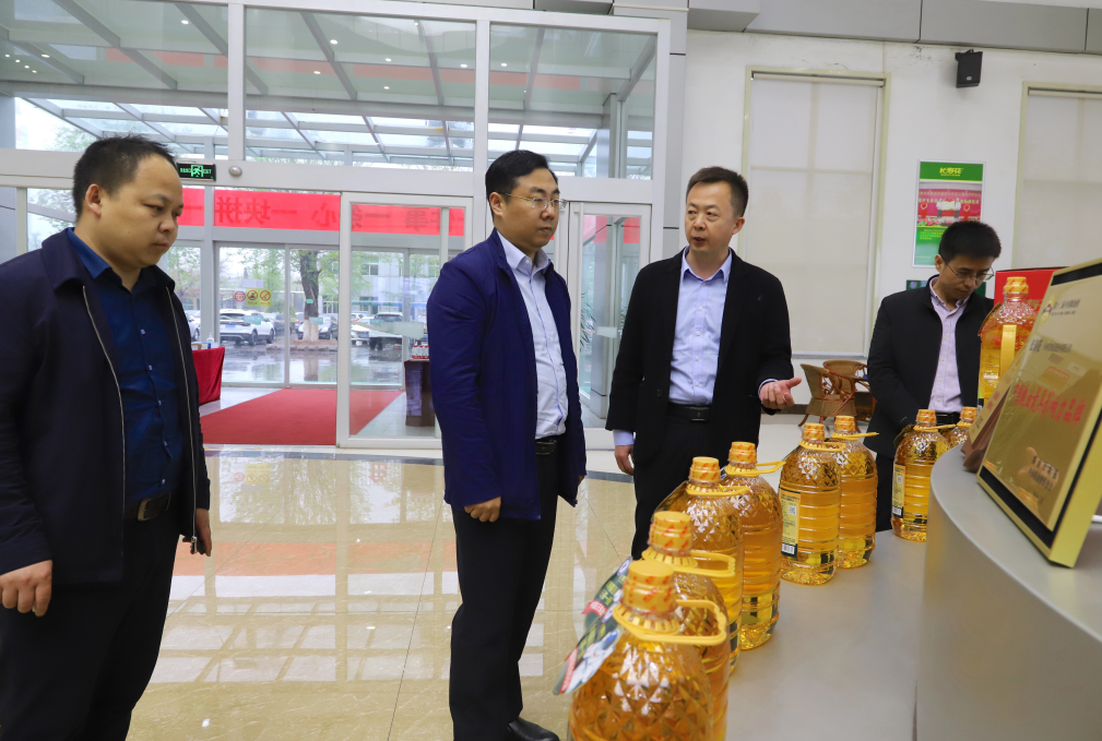 滨州市工业和信息化局副局长雷灿来蘑菇视频
调研