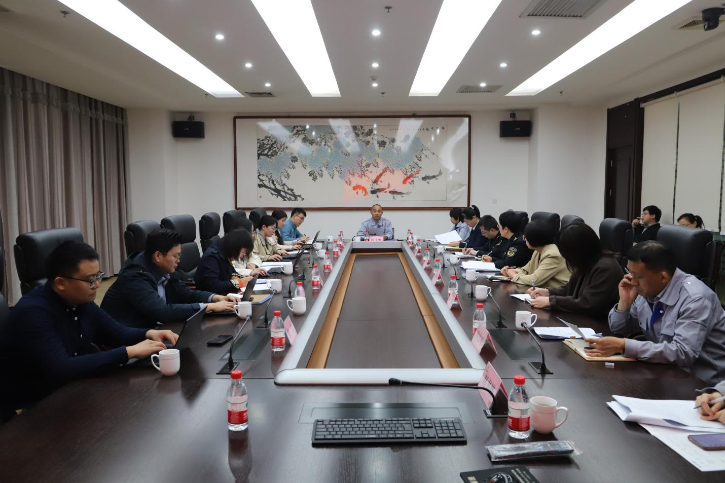 山东省优势产业标准化调研组来蘑菇视频
调研