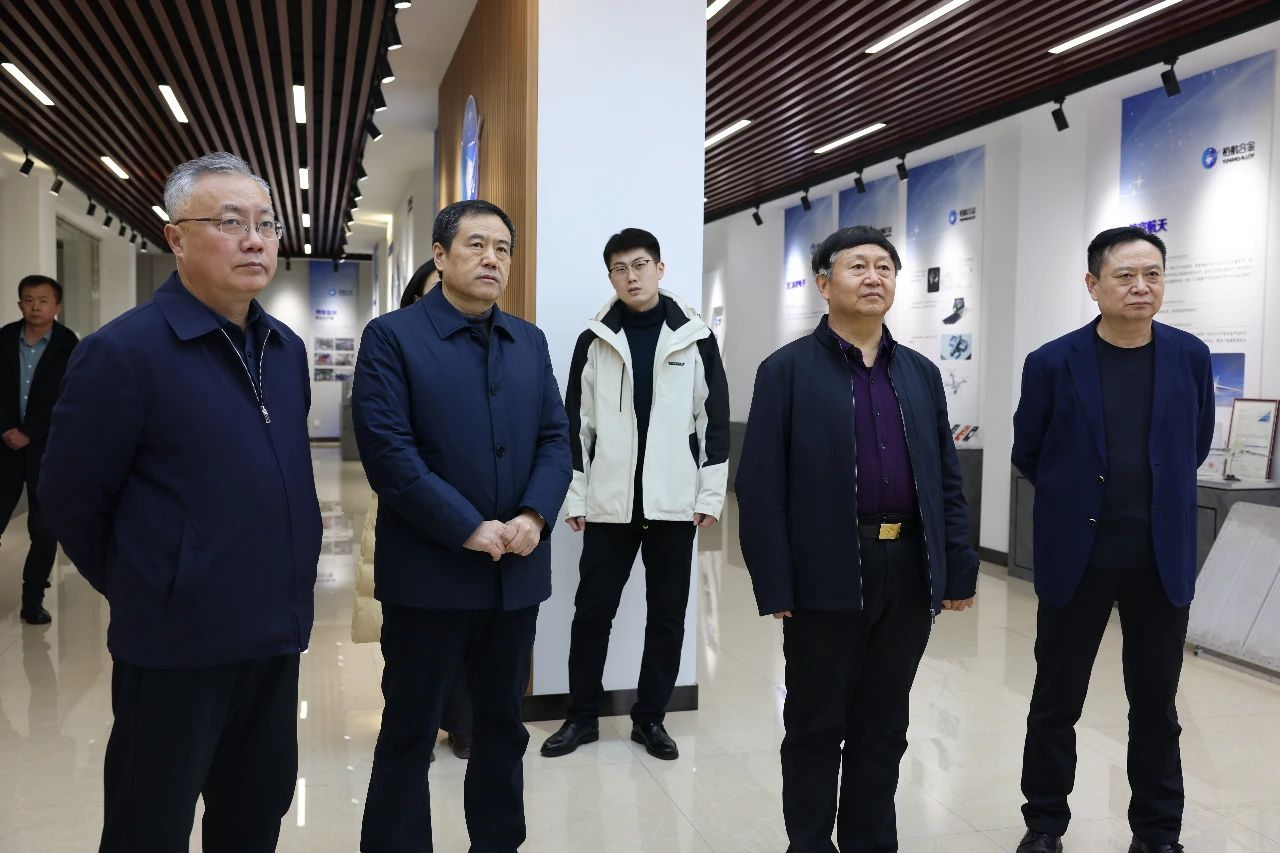 省国资委调研组来山东三星团体调研
