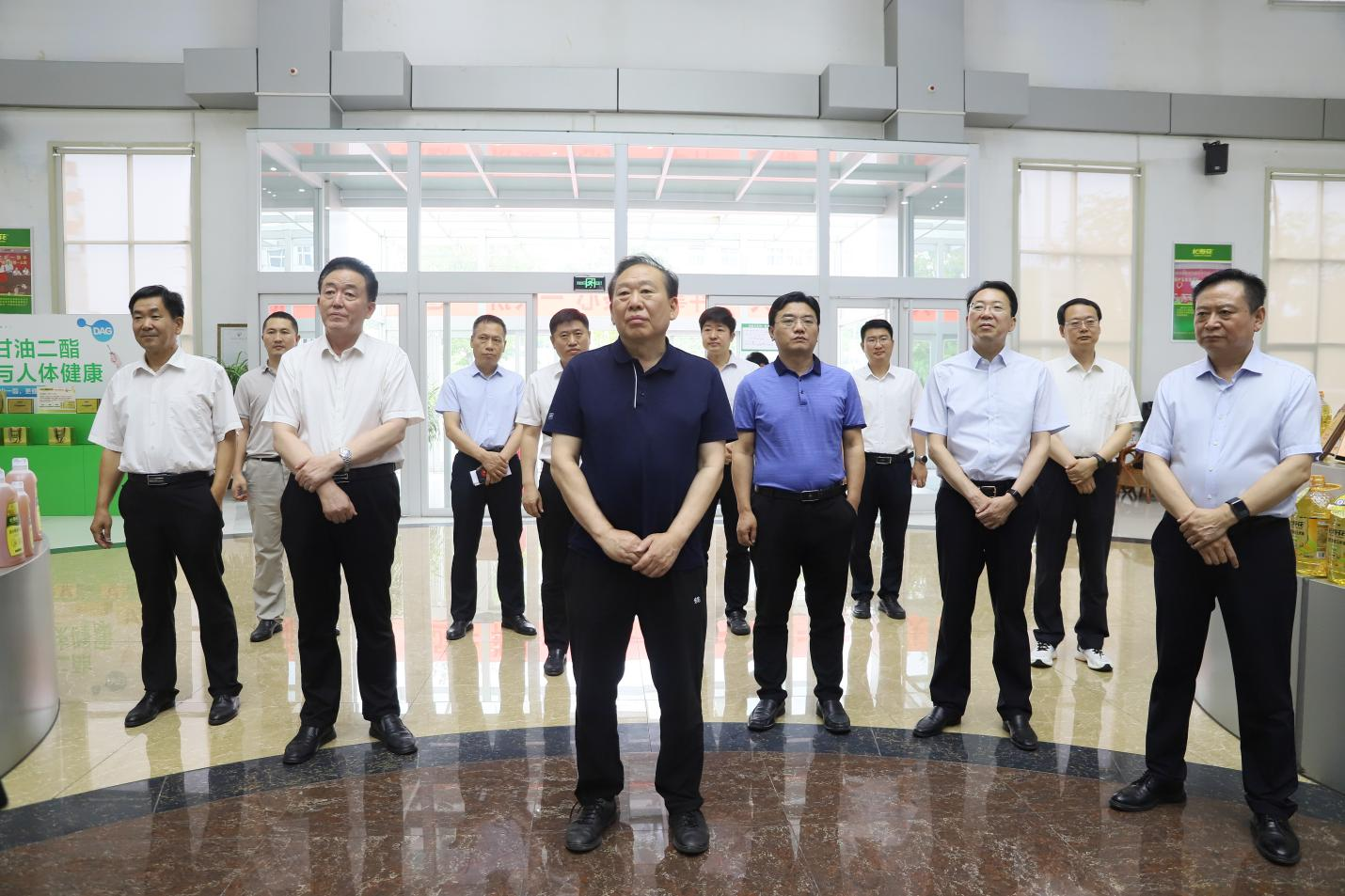 山东省政协副主席王修林来山东三星团体调研