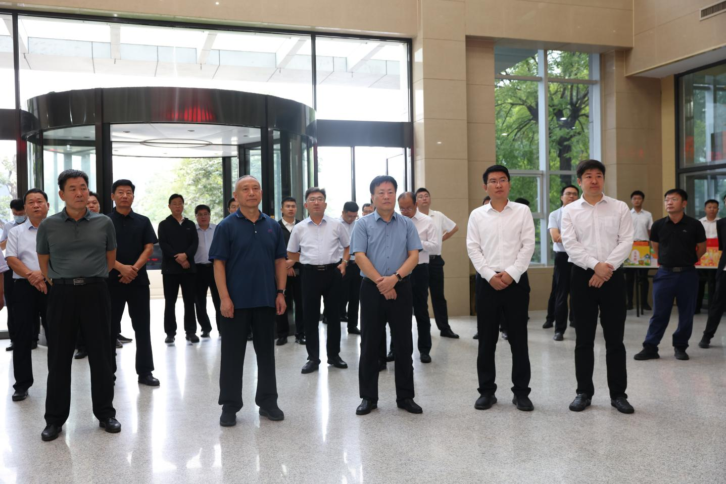 全市严重名目现场鞭策会预会率领来山东三星团体观赏