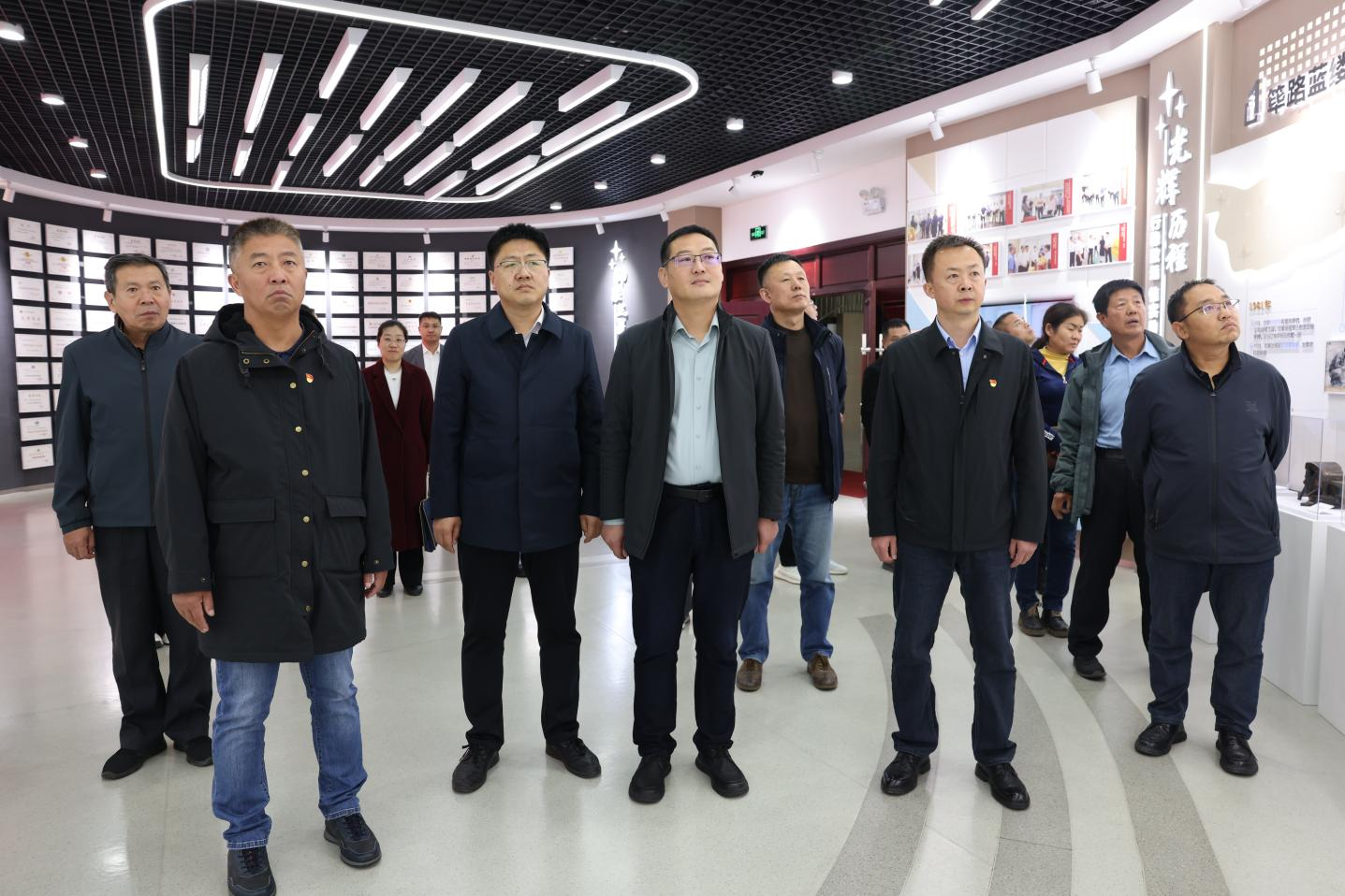 滨州市“白色引领·办事暖企”党建同盟主题党日暨党建同盟互学互鉴勾当走进山东三星团体