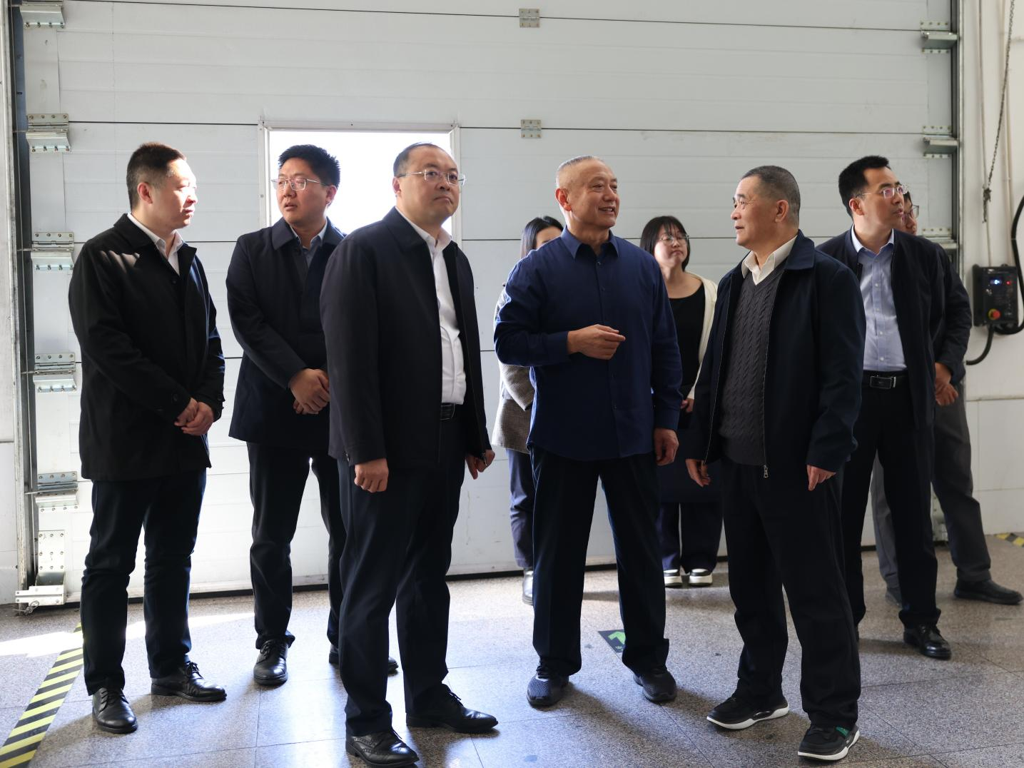 滨州市当局研讨室副主任蔡新卿一行来山东三星团体调研