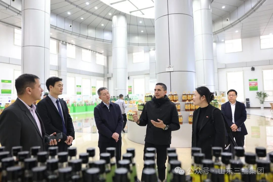 委内瑞拉Diana 食物公司总裁费利克斯·罗梅罗一行来山东三星团体考查协作