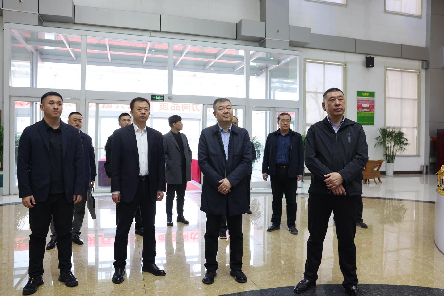 辽宁省营口市生长和鼎新委一行来山东三星团体观赏考查