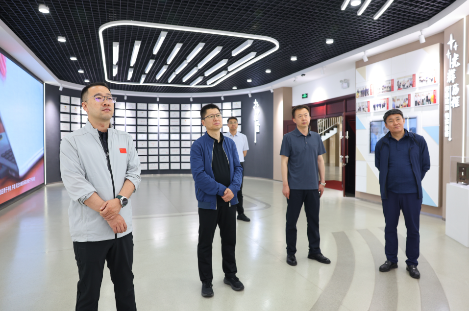 黑龙江省泰来县考查组来山东三星团体观赏考查