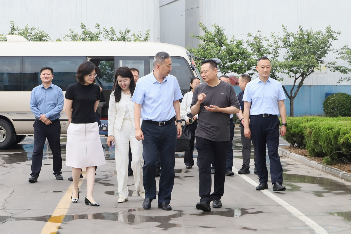 省财产和信息化厅二级巡查员吴炎一行来山东三星团体调研