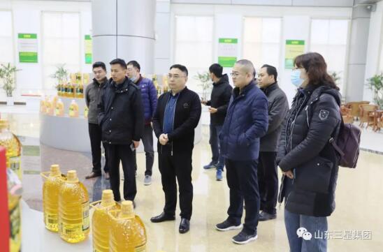 省派邹平市“加强农村基层党组织建设”工作队来蘑菇视频
调研