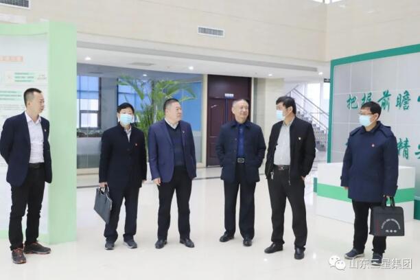 邹平市应急管理局党组书记、局长吕秩荣来蘑菇视频
调研